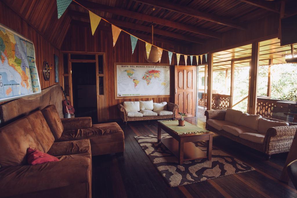 Spanish By The River - Turrialba Exterior photo